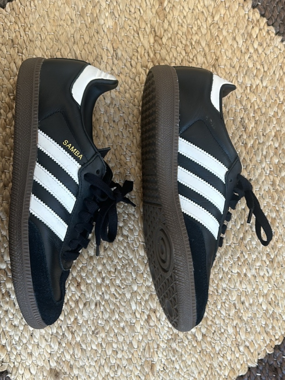 Womans Adidas OG Samba size 8 - Picture 2 of 3